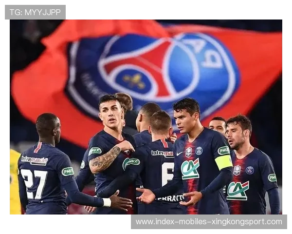 法甲巴黎中场的优雅组织与频繁攻门